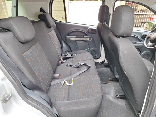 Fiat Uno 1.0 EVO VIVACE 8V FLEX 4P MANUAL