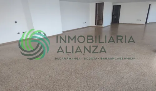 Local En Arriendo En Centro. Cod A15563