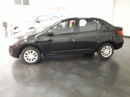 Renault Logan Life 1.6 Negro $ 1.260.000- Car One Sp