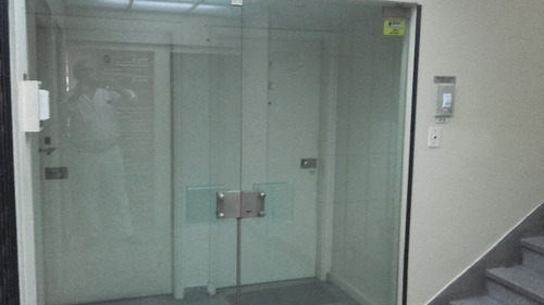 Imagen 10 de 12 de Planta Dividida En Boxes