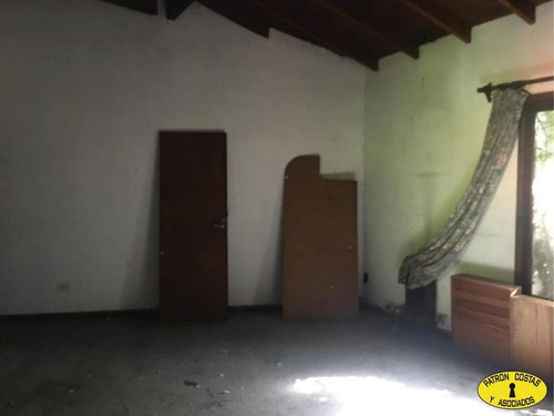 Imagen 11 de 23 de 2416aa-casa A Refaccionar Sobre 400 M2 San Isidro