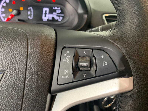 Imagem 12 de 15 de Chevrolet Onix Hatch Activ 1.4 8v Flex 5p Mec 2019