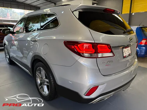 Hyundai Santa Fe 3.4 Limited Tech At