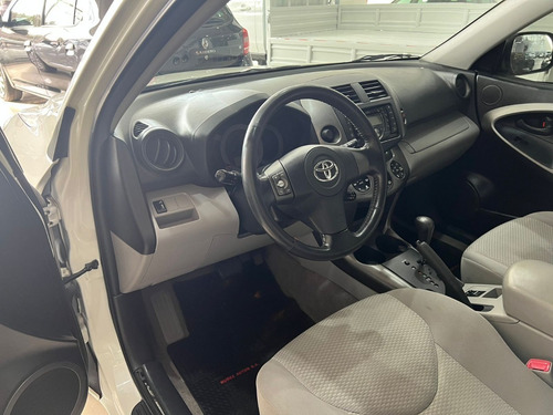 Imagen 12 de 18 de Toyota Rav
