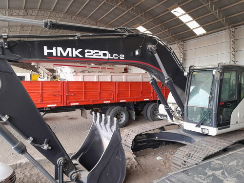 Excavadora Hmk 220 Lc-2