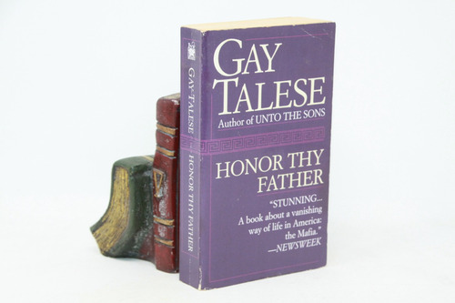 Gay Talese - Honor Thy Father - En Inglés