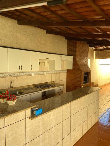 Imagem 7 de 26 de Casa Em Anápolis. Ótima Localização