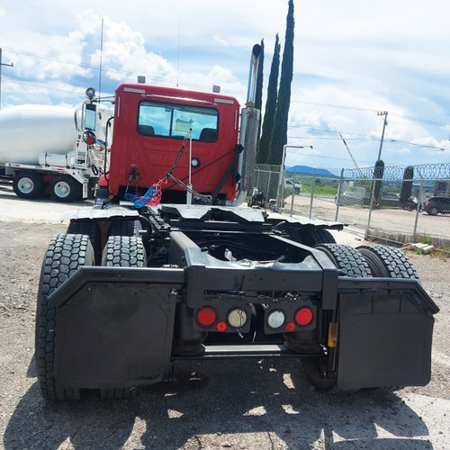 Imagen 5 de 15 de Tracto Mack, Chasis Cabina Rabón P/caja De Volteo Cx613