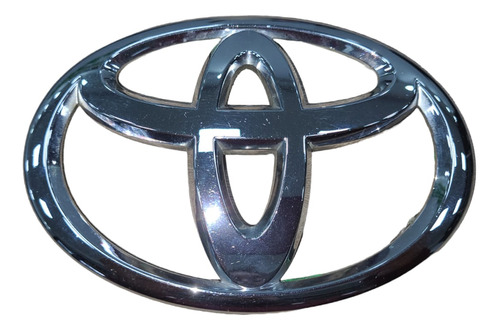 Logo Emblema Baúl Toyota Etios 