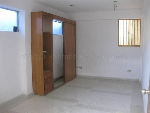 Imagen 3 de 6 de Casa En Venta En Colinas De Santa Monica Mls #21-14322