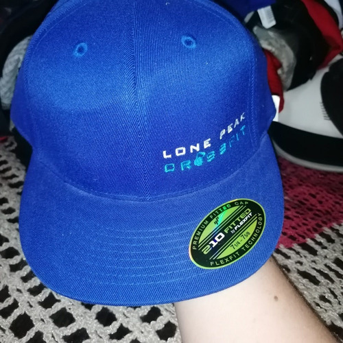 Gorra 210fitted Lone Peak Talla 7 5/8 Azul Rey