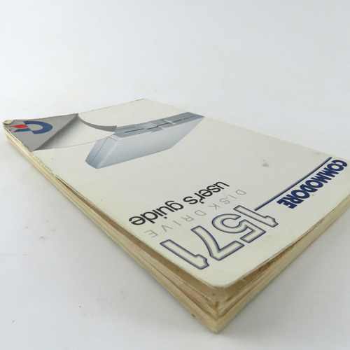 L2316 Commodore 1571 Disk Drive Users Guide (Usado)