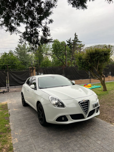Alfa Romeo Giulietta 1.4 Distinctive Multiair 170cv Tct