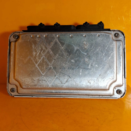 Módulo Injeção Vw 032906032ar 0261208784 (re) #16073 L (Usado)