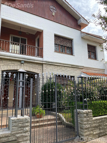 Chalet Exclusivo En Punta Mogotes