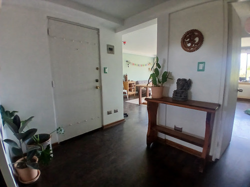 Departamento 2d Villaseca 2b/límite Con Providencia