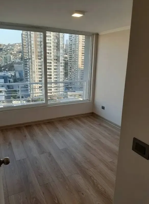 Imagen 4 de 14 de Precioso Departamento En Venta En Pleno Centro De Viña