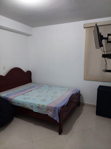 Imagen 11 de 15 de Se Alquila Bello Apartamento En Granada Suites Amoblado