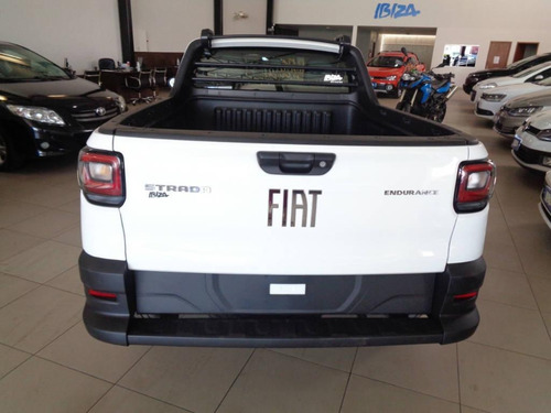 Imagem 12 de 13 de Fiat Strada Endurance 1.4 Cs Plus 8v