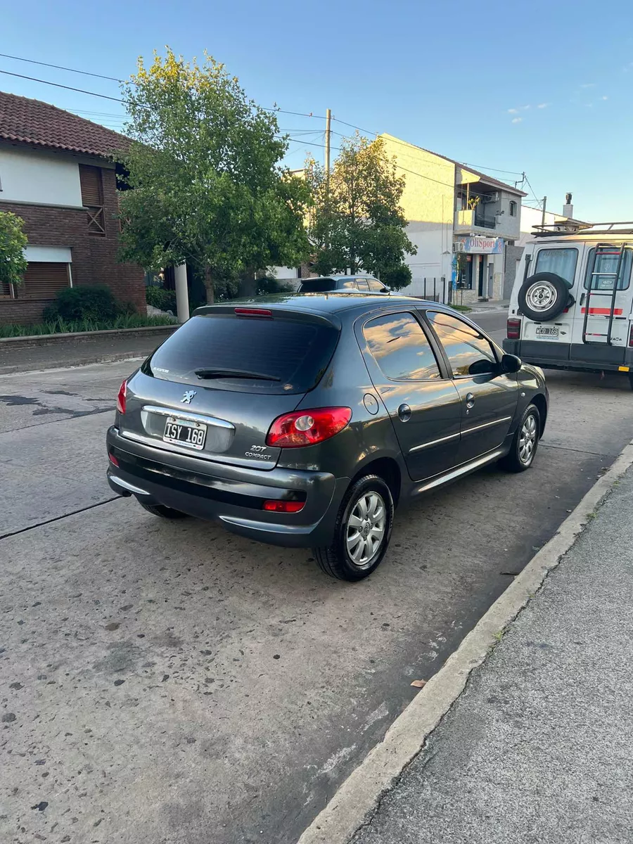 Peugeot 207 1.4 Xs