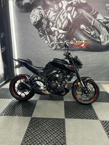 Yamaha Mt03