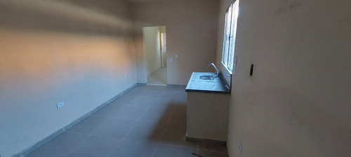Vendo Casa Sobrado Com 3 Alugueis Sobrado Tem Tres Casas Todas Com Agua E Luz Independente Proximo A Tudo
