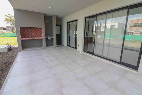 Imagen 22 de 30 de Casa En Venta En Barrio Privado Lagoon Pilar