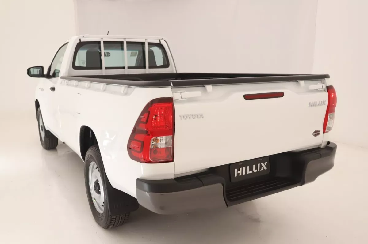 Toyota Hilux 2.4 Cs Dx 150cv 4x2