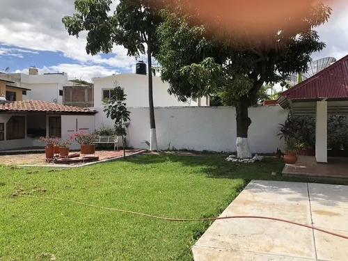 Se Vende Casa De Una Sola Planta En La Colonia Los Laureles