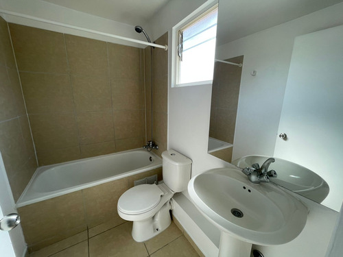 Ref:13499** Amplia Y Hermosa Casa 3d+3b Y E