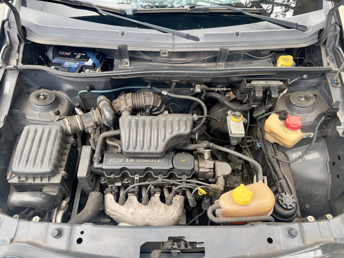 Chevrolet Agile 1.4 Lt 5p