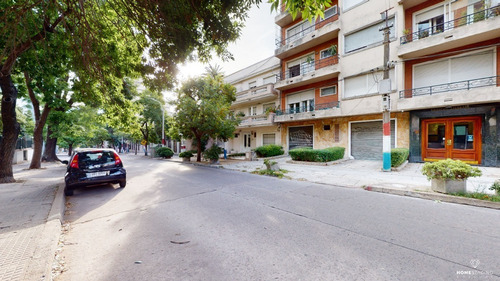 Imagen 16 de 23 de Venta Apartamento Pocitos 4 Dormitorios & 2 Baños Con Gran Balcón Al Frente Libertad Y Cavia