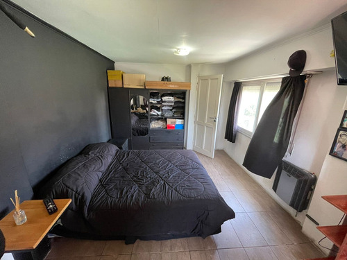 Venta Casa 2 Ambientes Con Terreno Muy Amplio
