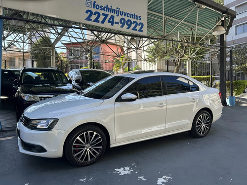 Volkswagen Jetta 2.0 Tsi Highline 4p