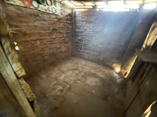 Oportunidad De Comprar Casa Con Amplio Terreno 280aprox !