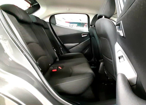 Imagen 15 de 15 de Mazda Mazda 2 2018 1.5 Touring 5p At