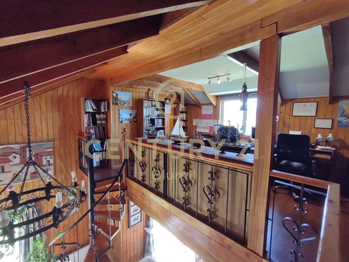 Casa, Puerto Varas, 5 Dormitorios, 2 Baños, 9.620 Uf
