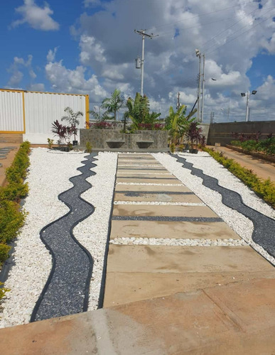 Imagen 3 de 4 de Piedra Decorativa Marmol Negra Cenizo Para Jardín