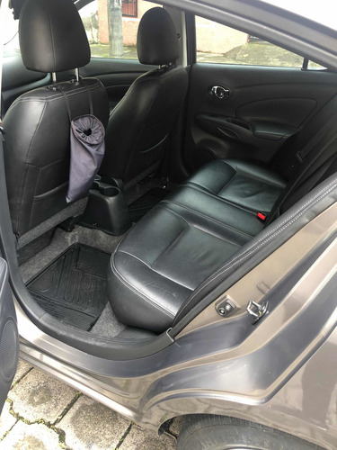 Nissan Versa Advance