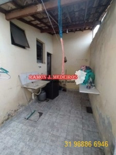 Imagem 22 de 24 de Bairro Copacabana Excelente Casa Colonial Geminada 2qts Sendo 1 Suíte Próximo Av. Central/portugal Em Bhte-mg