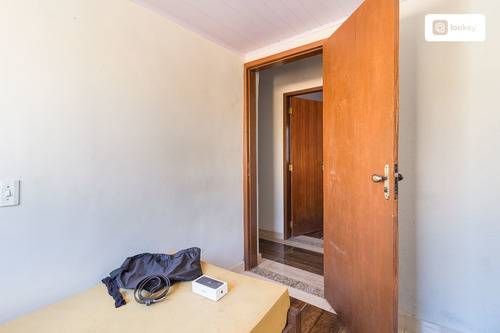 Imagem 13 de 15 de Aluguel De Casa Com 245m² E 13 Quartos - 13248