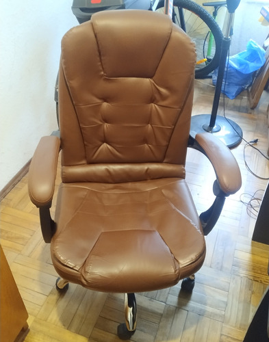 Silla De Oficina Reclinable Muy Buen Estado