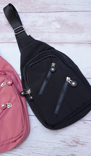 Mochila Pechera Urbana - Estilo Y Comodidad Negro Liso