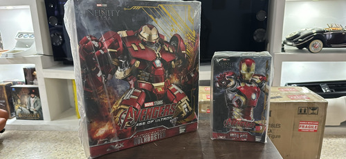 Threezero Hulkbuster Y Iron Man Mark Xliii Escala 1/12