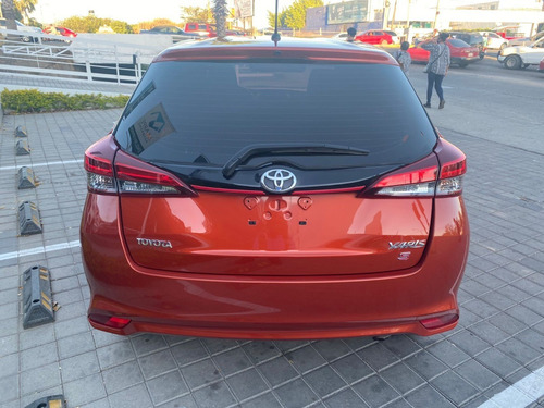 Imagen 7 de 14 de Toyota Yaris S 2019