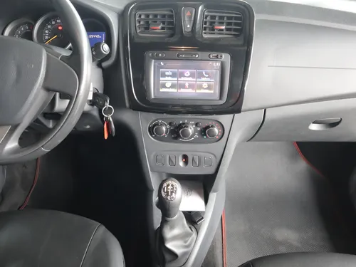 Renault Sandero AUTHENTIQUE LIFE 1.6 MT AA 2AB ABS