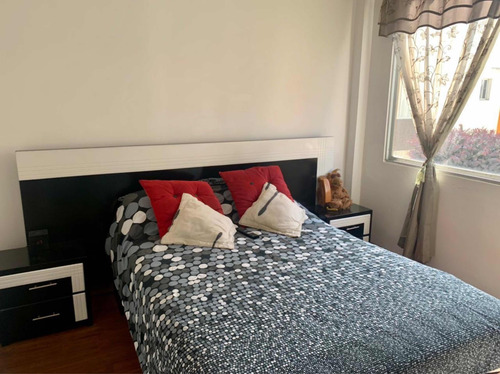 Casa En Venta De Oportunidad En Calderón