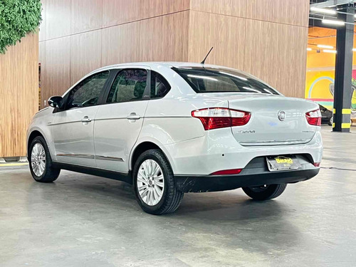 Fiat Grand Siena 1.6 MPI ESSENCE 16V FLEX 4P AUTOMATIZADO