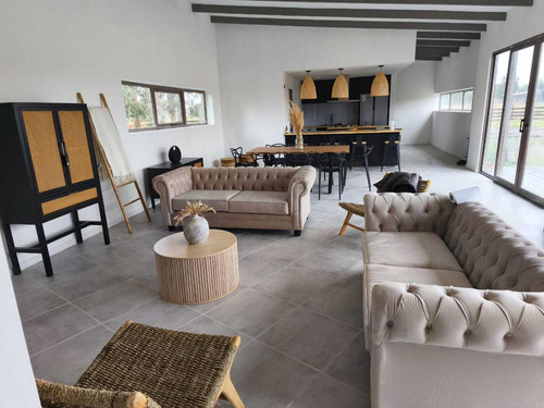 Casa En Venta En Frutillar Colonia La Radio (96581)