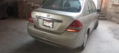 Nissan Tiida 1.8 Advance Sedan Mt